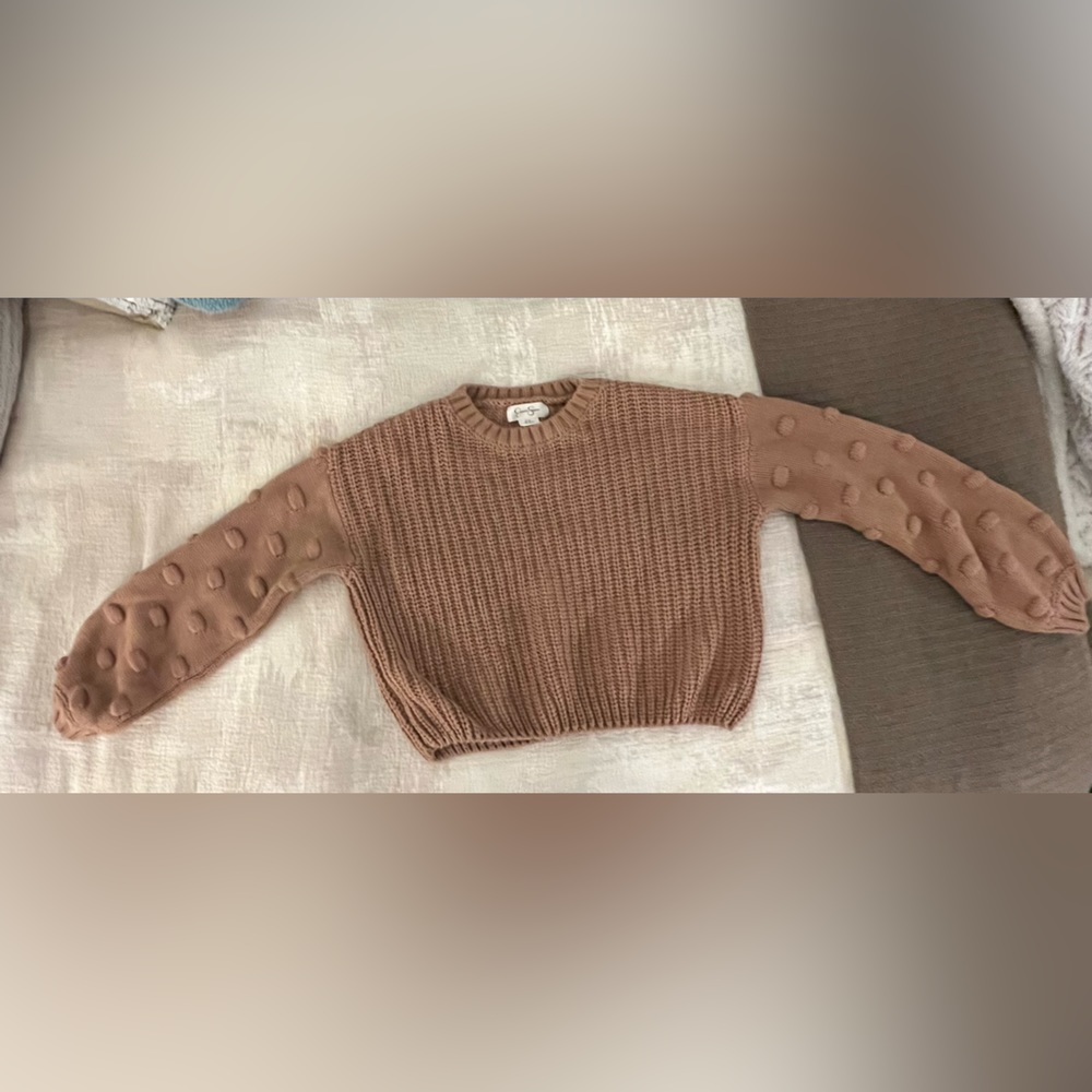 Xs knit sweater